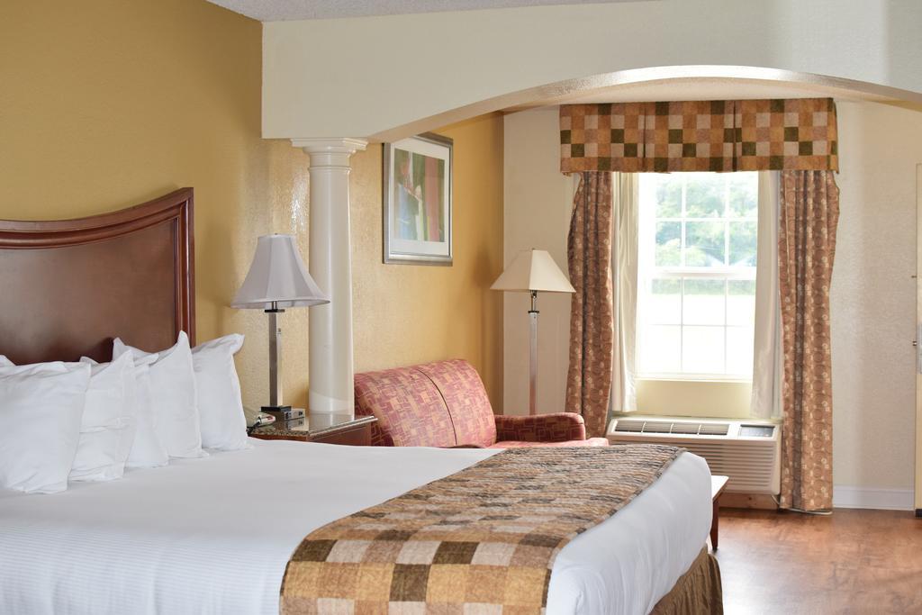 Atkinson Inn & Suites Lumberton Eksteriør billede