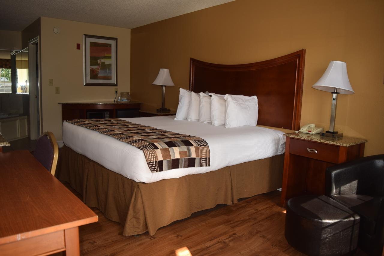 Atkinson Inn & Suites Lumberton Eksteriør billede
