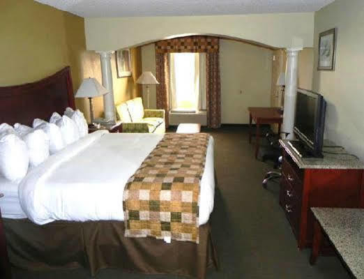 Atkinson Inn & Suites Lumberton Eksteriør billede